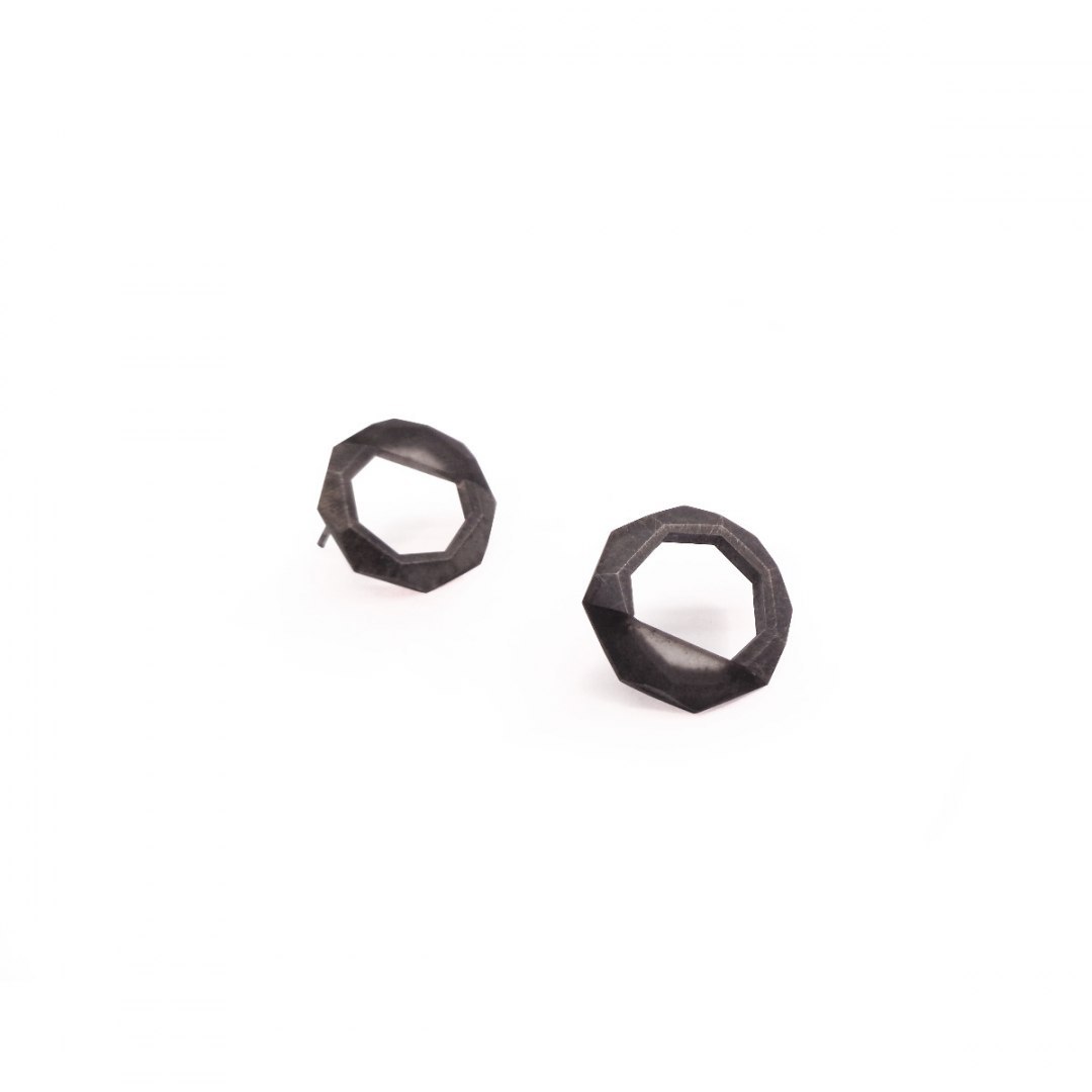 Label BLACK - silver earrings with black resin Label BLACK - silver earrings with black resin