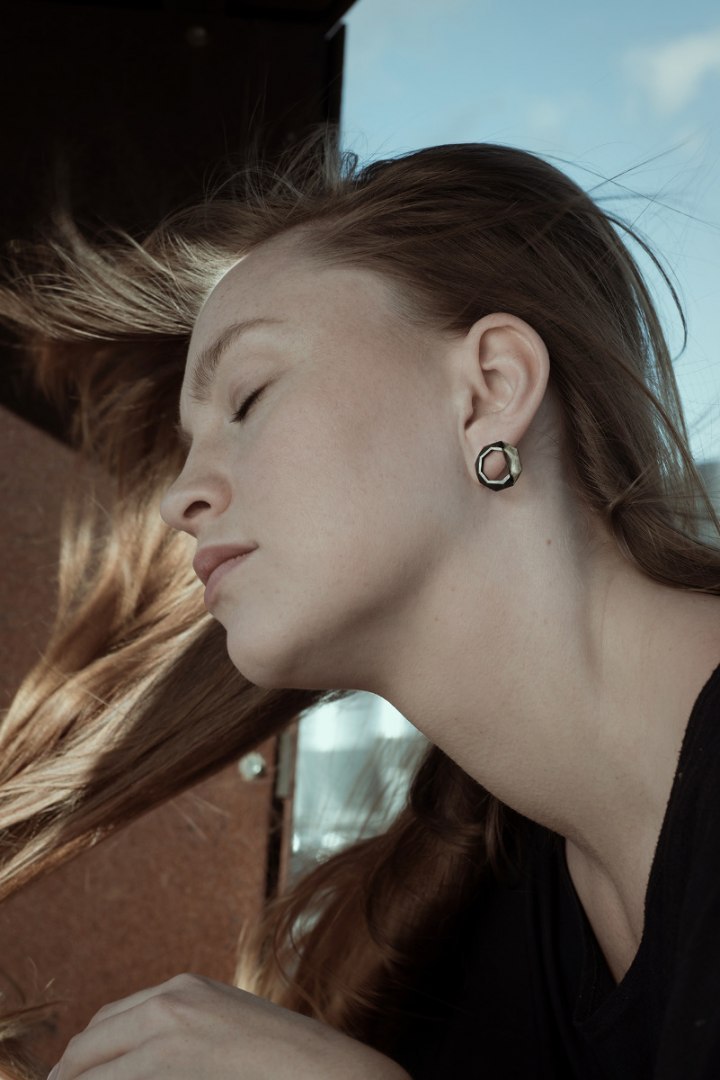 Label BLACK - silver earrings with black resin Label BLACK - silver earrings with black resin