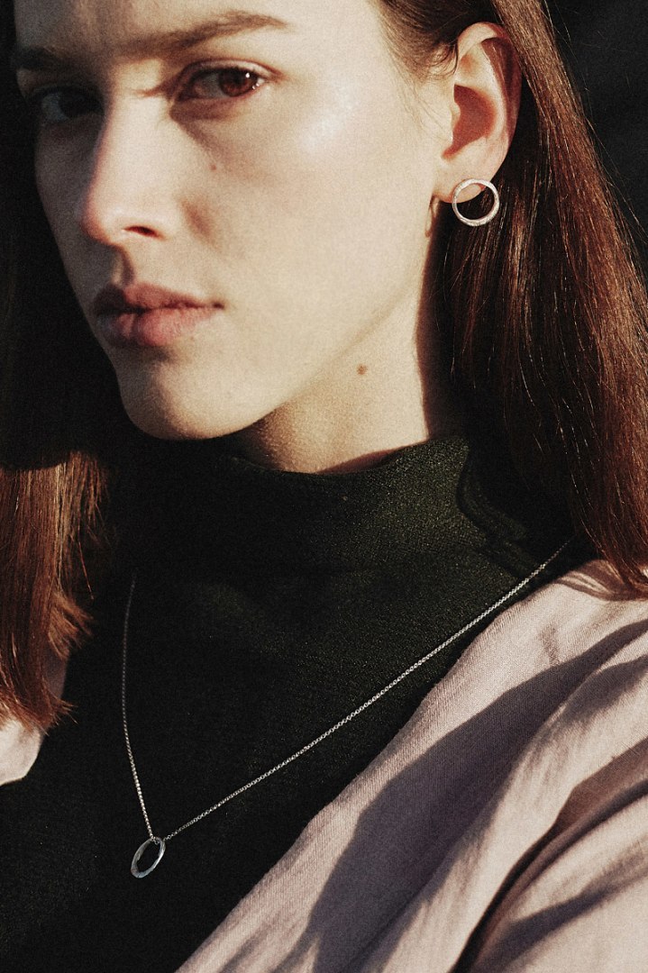 LANE circle / recycled silver earrings LANE circle / recycled silver earrings