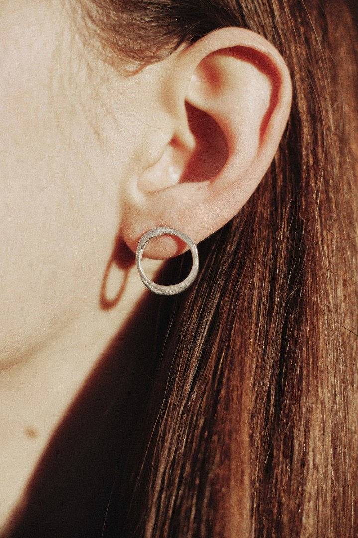 LANE circle / recycled silver earrings LANE circle / recycled silver earrings