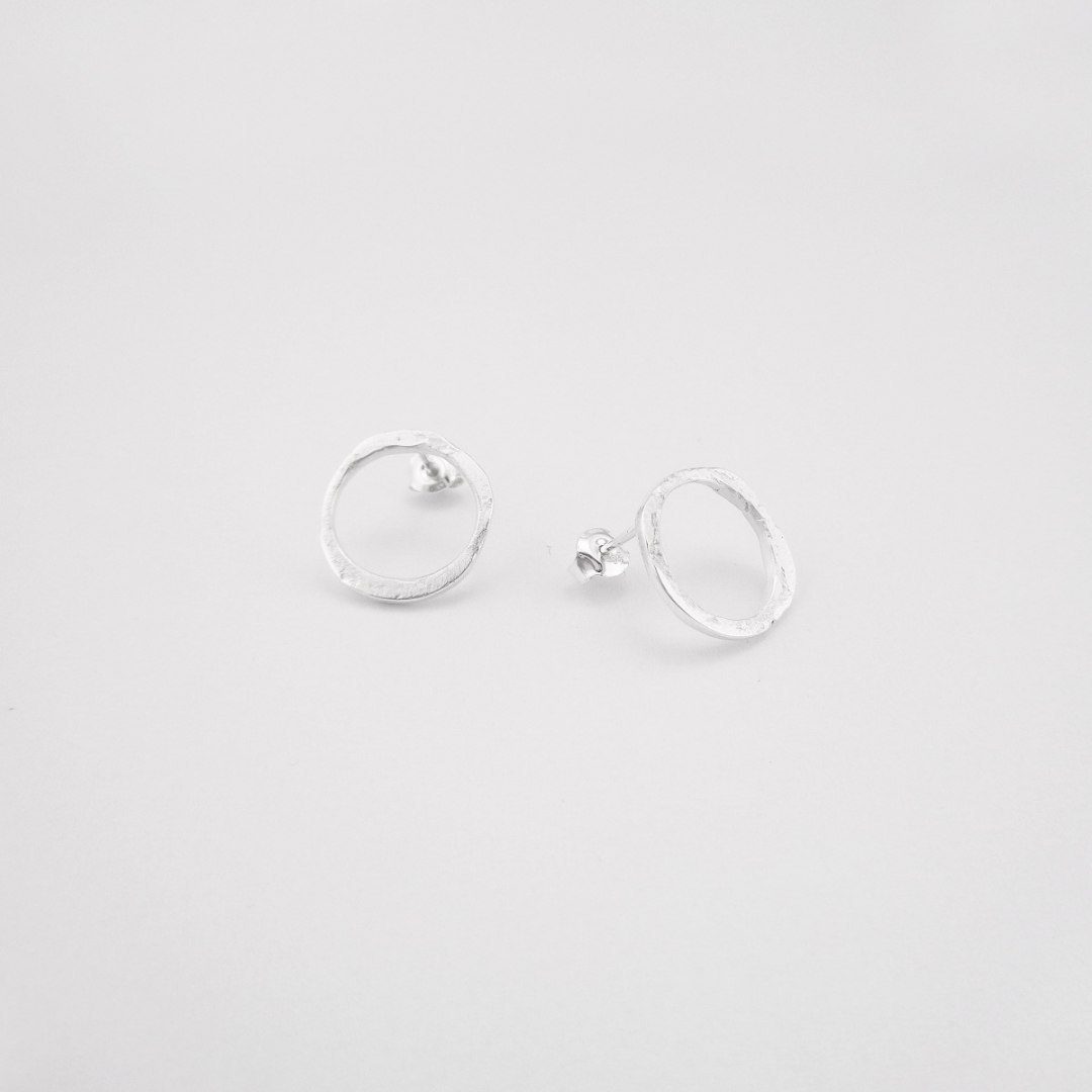 LANE circle / recycled silver earrings LANE circle / recycled silver earrings