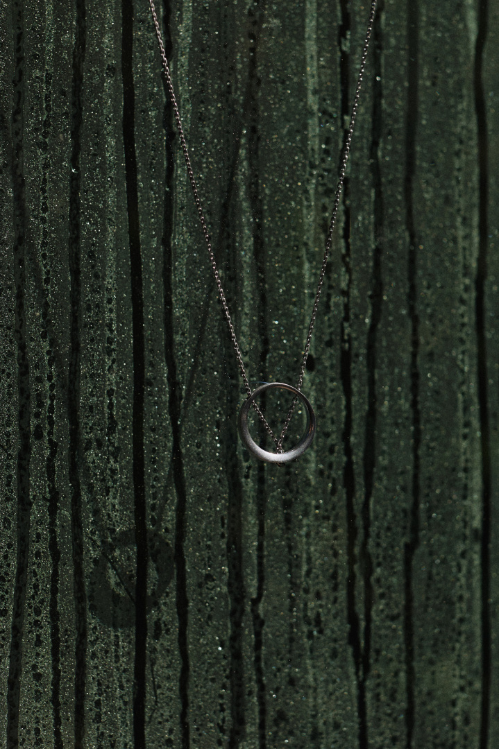 MINIMAL BIG necklace / black silver MINIMAL BIG necklace / black silver