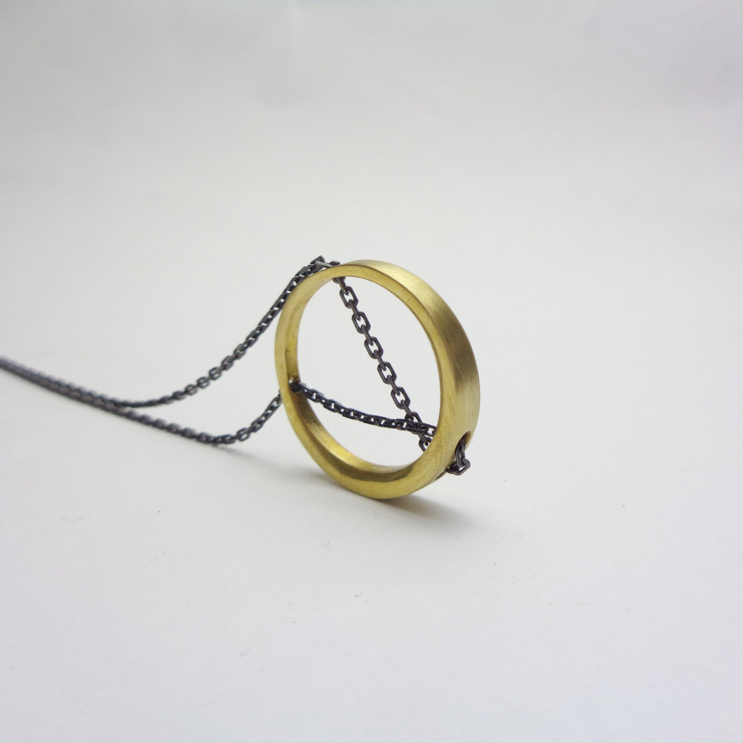 MINIMAL BIG necklace / brass MINIMAL BIG necklace / brass