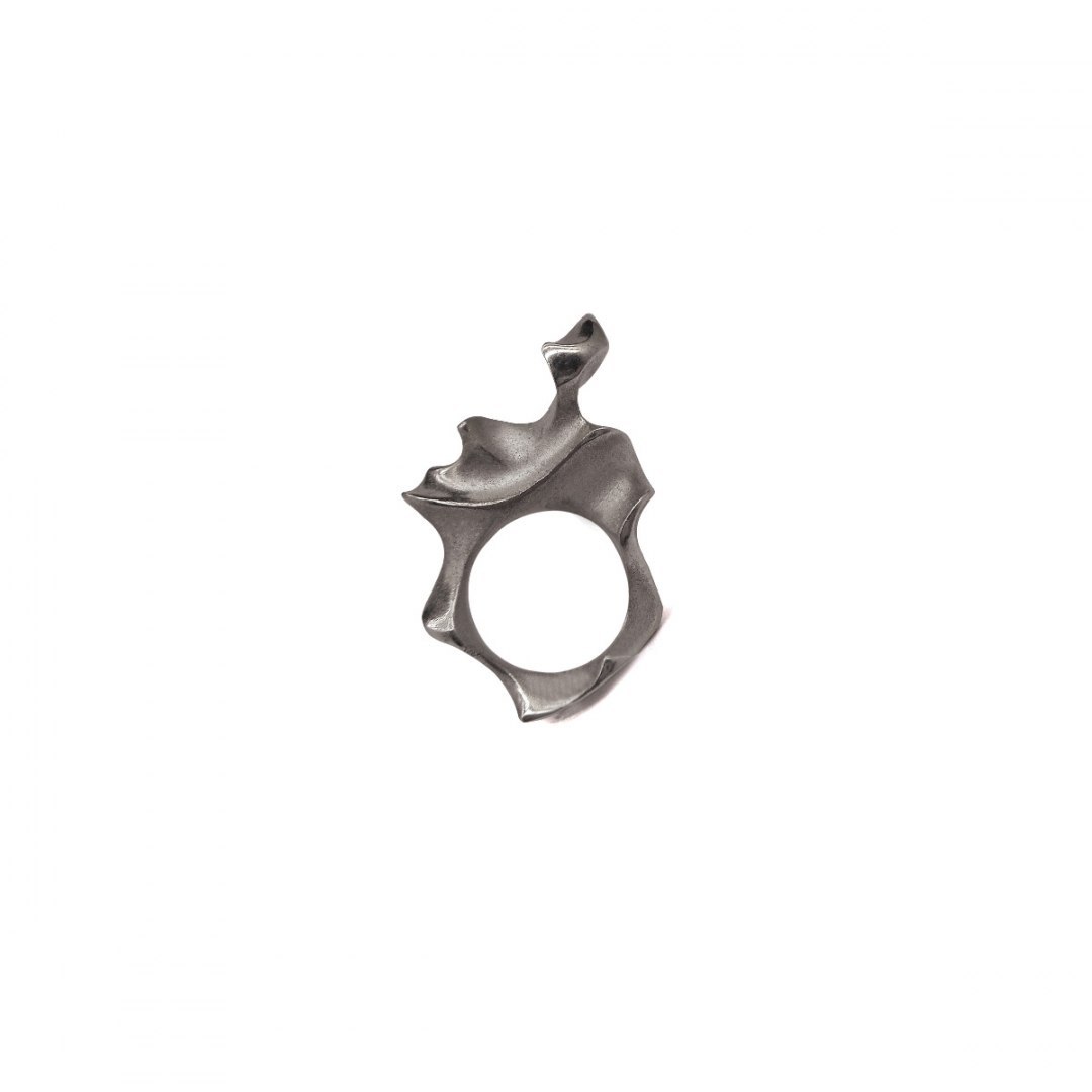 WAVES / BLACK silver ring and necklace WAVES / BLACK silver ring and necklace