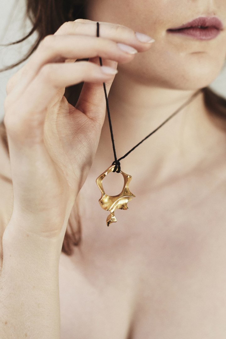 WAVES / Gold ring and necklace WAVES / Gold ring and necklace