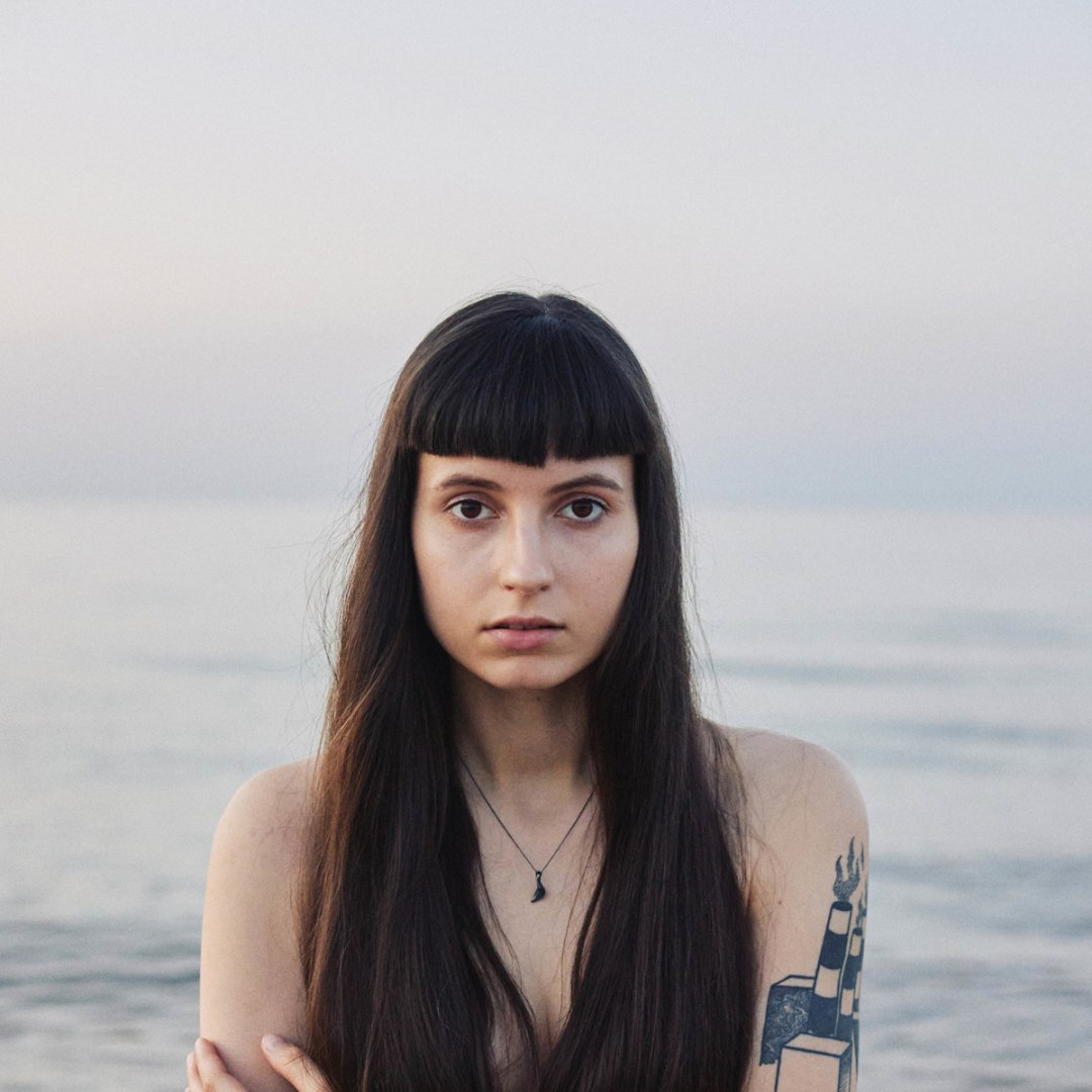 WAVES / black necklace WAVES / black necklace