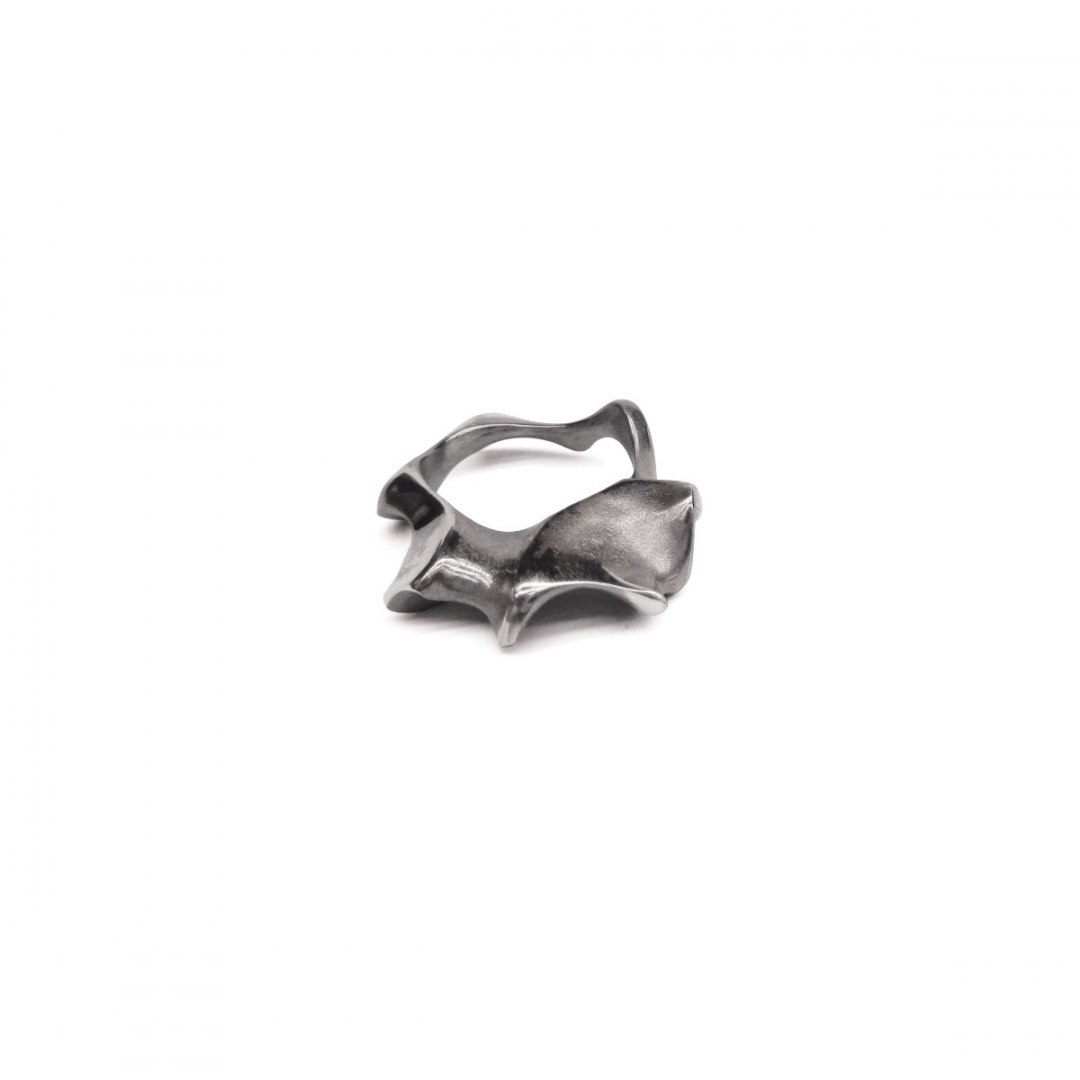 WAVES maxi / black silver ring WAVES maxi / black silver ring