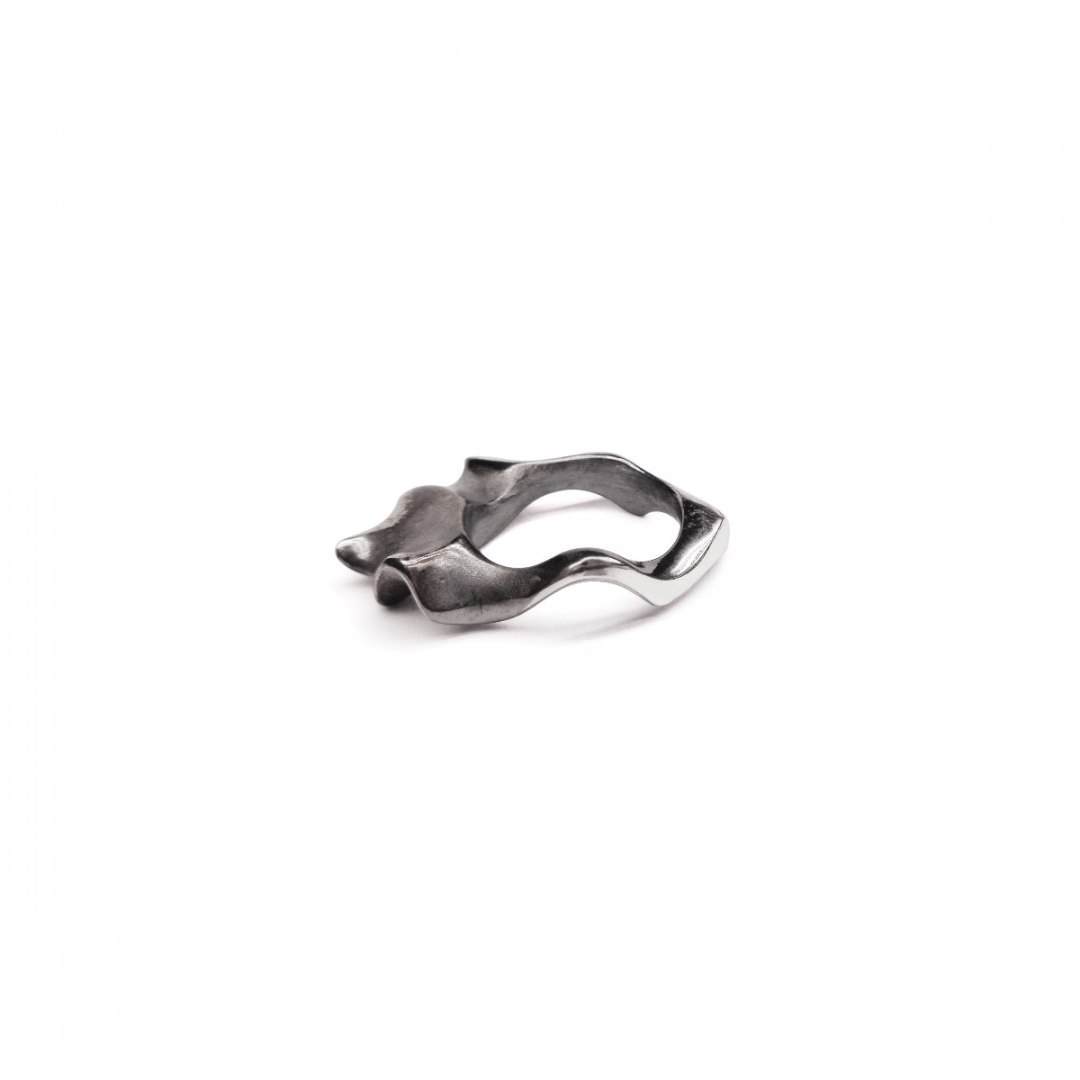 WAVES maxi / black silver ring WAVES maxi / black silver ring